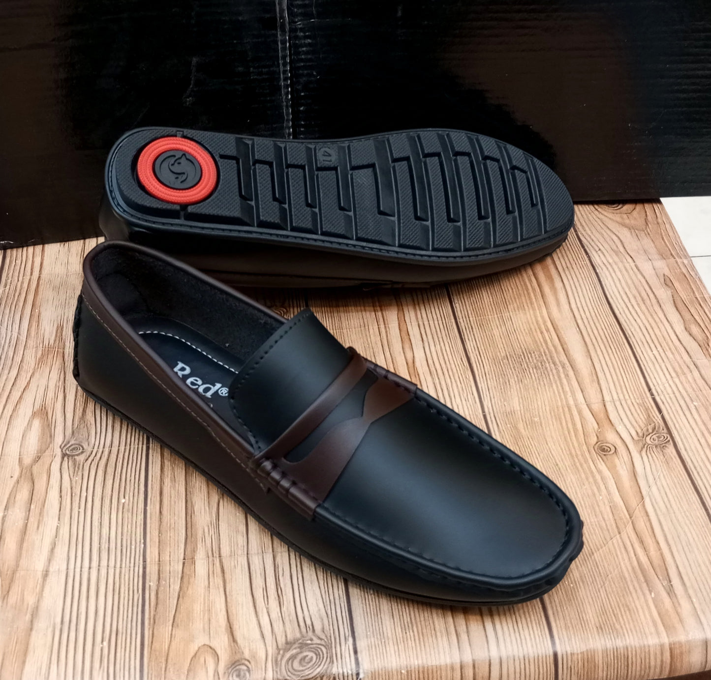 PREMIUM QUALITY RED CROWN'S CASUAL AND PARTYWEAR LOAFERS FOR MEN